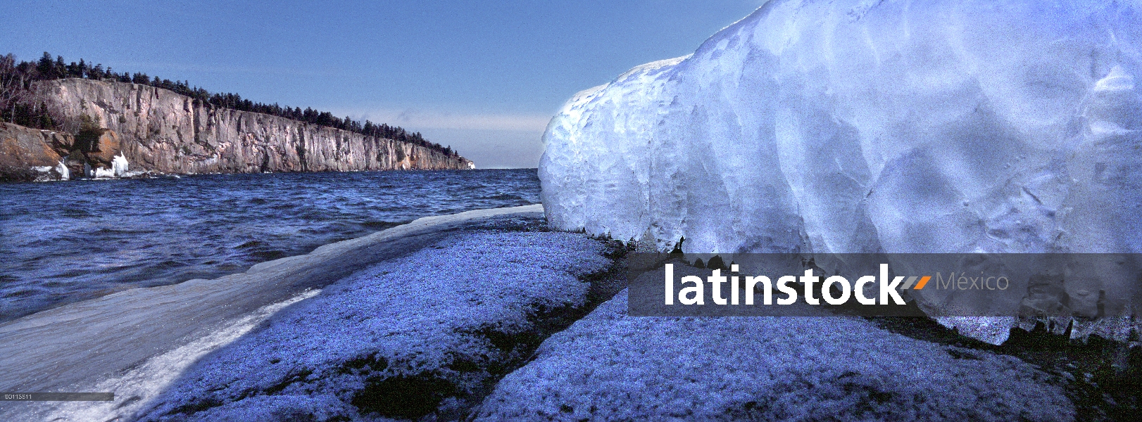 Punto de la pala con hielo, lago Superior, Minnesota