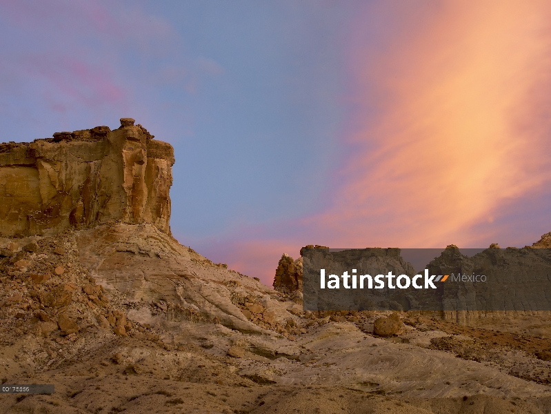 Formaciones de arenisca en la meseta de Kaiparowits, gran escalera, Escalante National Monument, Uta