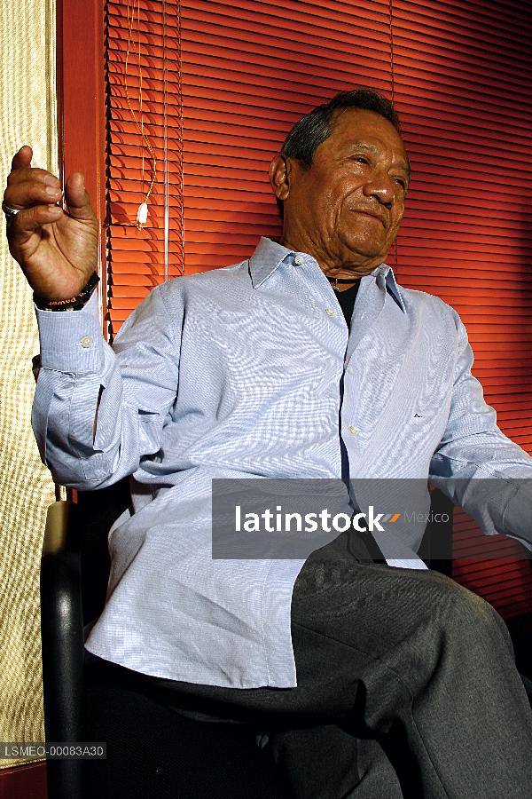 Compositor, Cantante