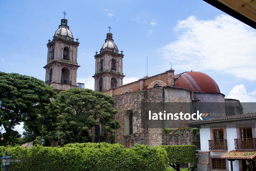 Parroquia de San Francisco de Asis, Valle de Bravo