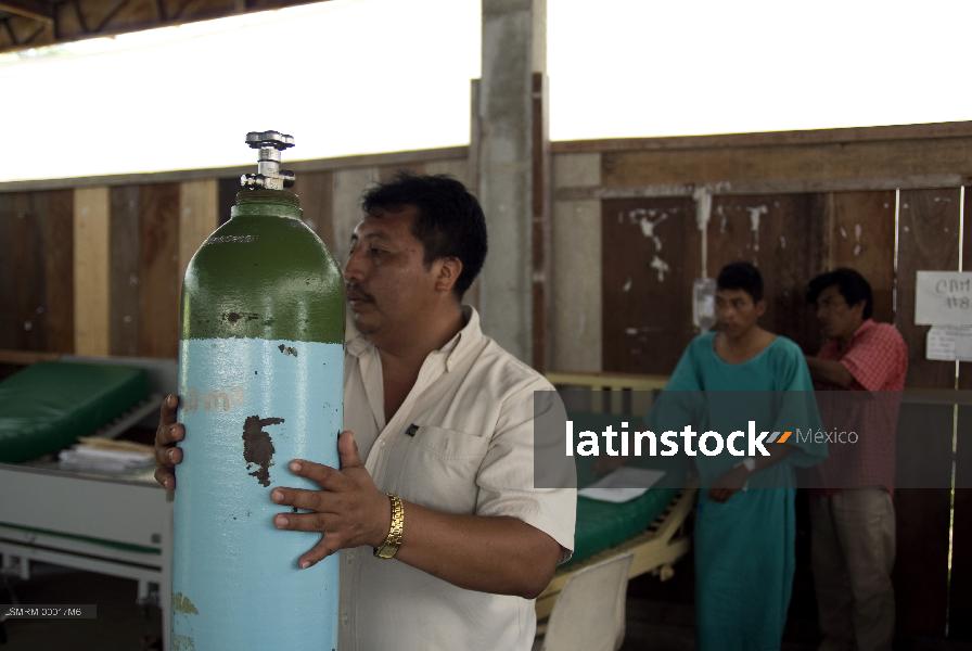 hospital comunitario en  la selva